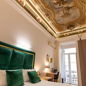 Kamer met een Queen Size Bed